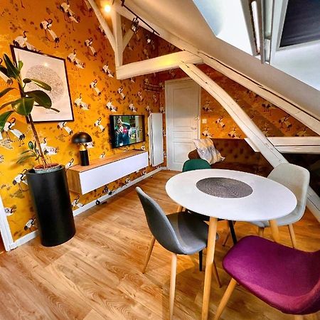 Appartement T2 Quartier Calme / Parking Gratuit Saint-Julien-les-Villas Exterior foto